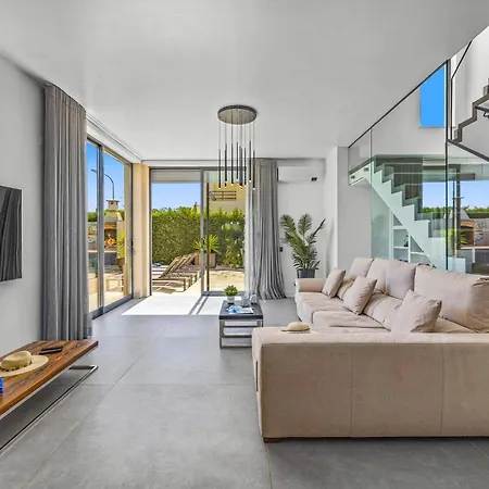 Casa Zeus By Plus