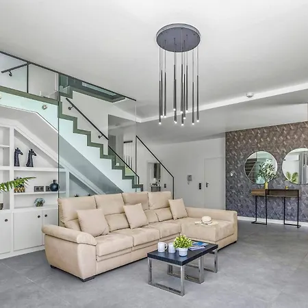 Willa Casa Zeus By Plus Albufeira